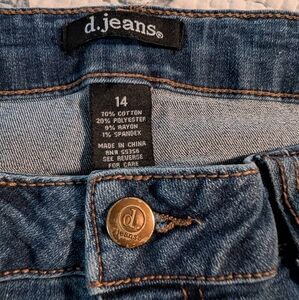 d. jeans Women's Classic Blue Denim